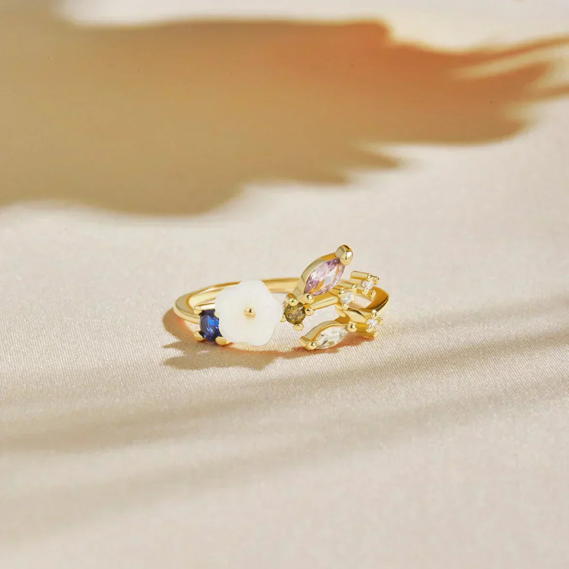 Kaia | Wildflower Signature Ring