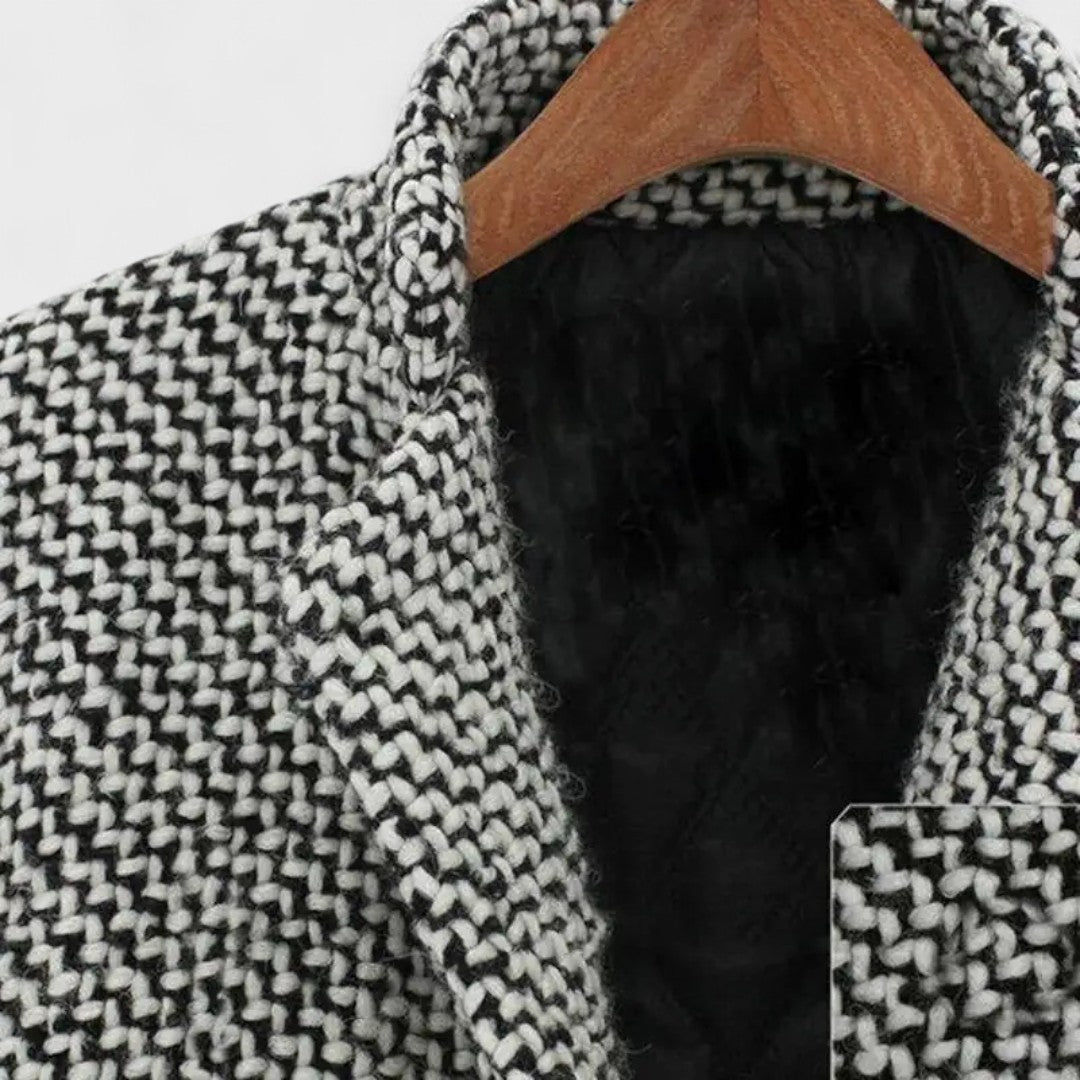 Claudia - Timeless Winter Trench