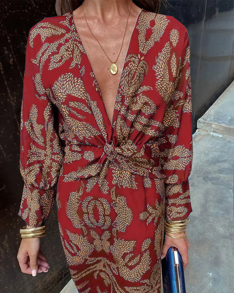 Dineke – "Petal Enchantment" Long Sleeve Gown