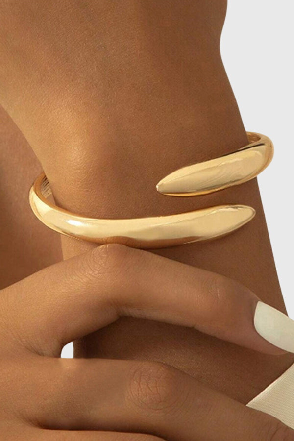 Camilla | The Infinite Flex Cuff