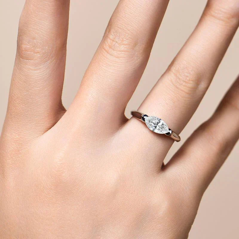 Avanirelle | Signature Diamond Ring