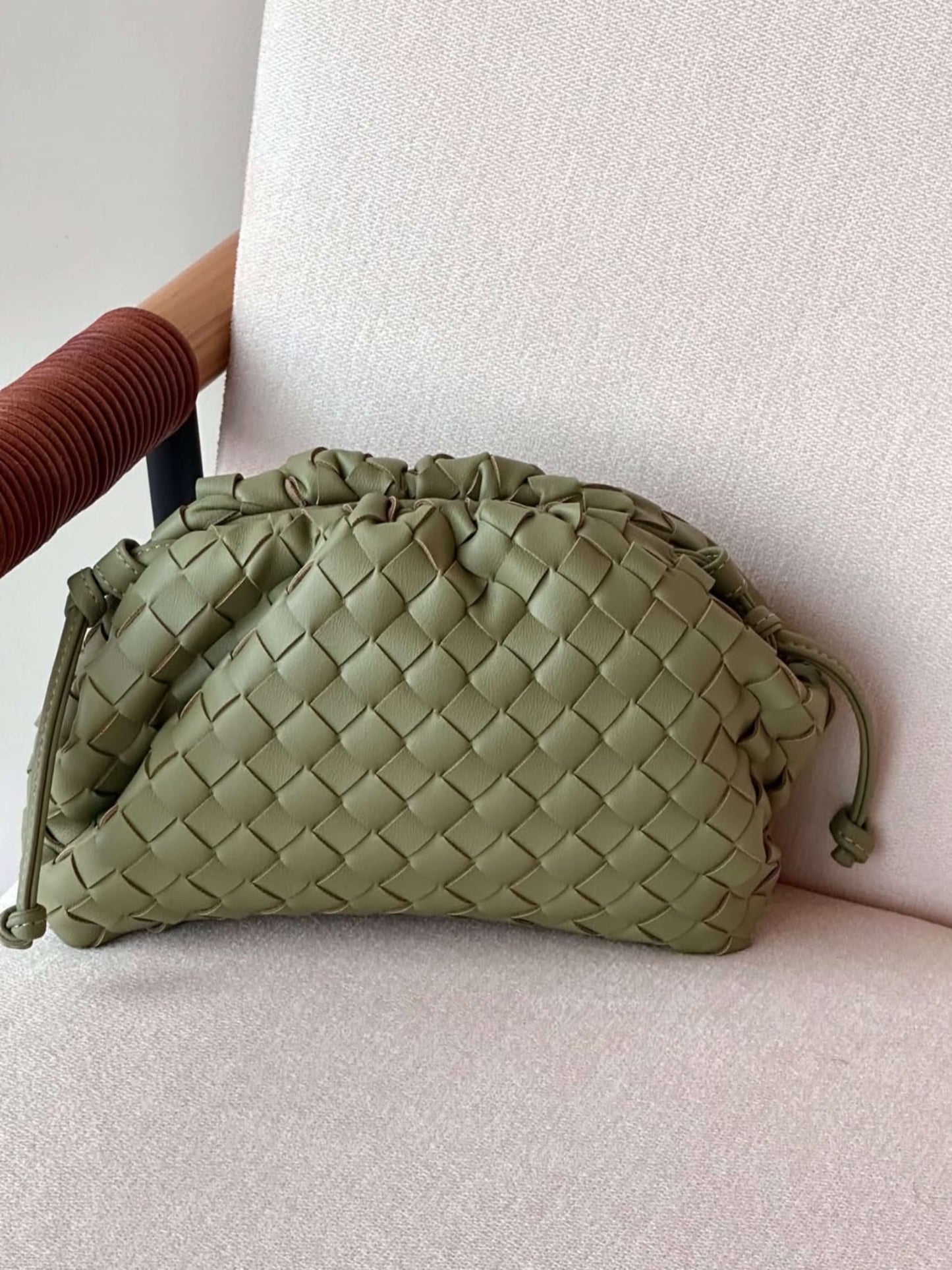 The Heleina "Old Money" Woven Hobo