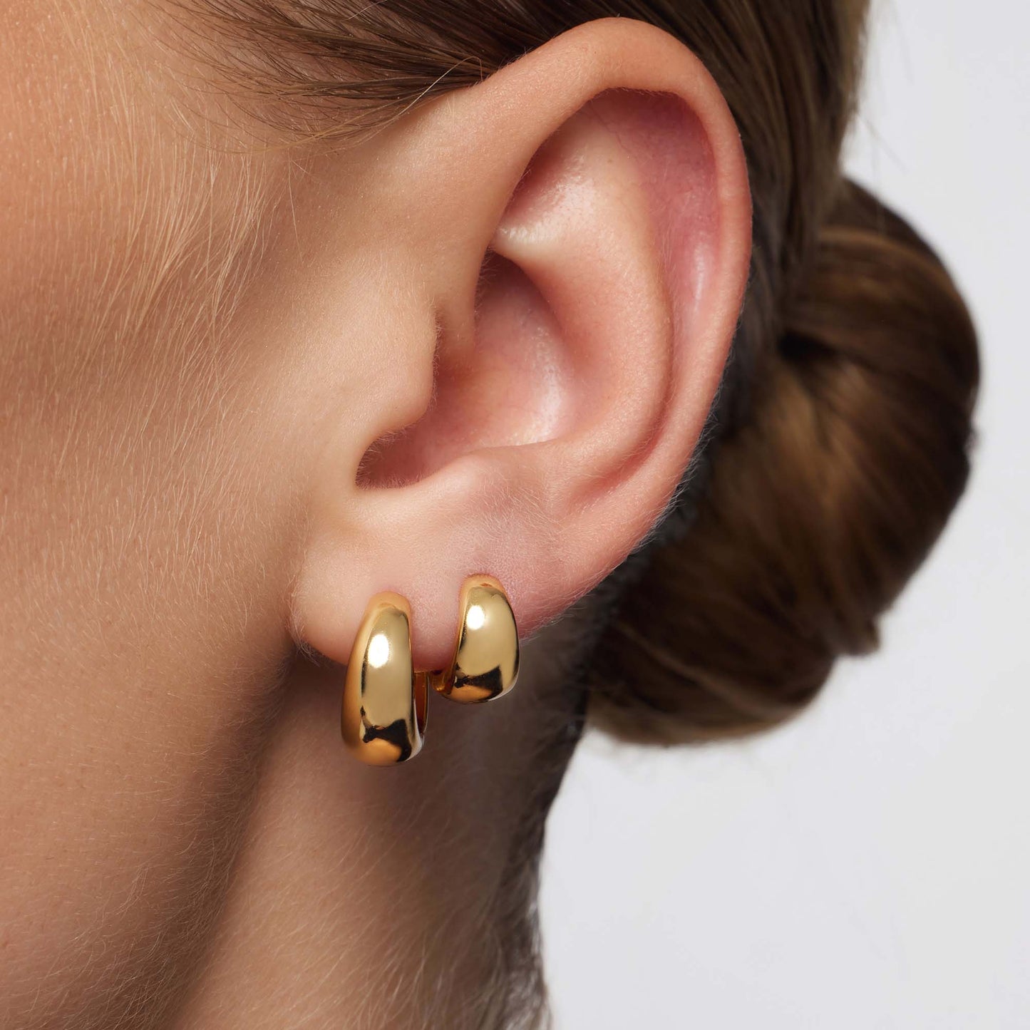 Rhaquellee | 14K Gold Signature Essential Earrings