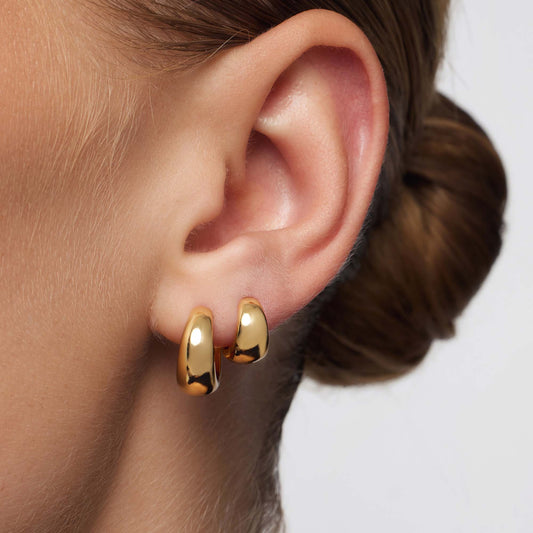 Rhaquellee | 14K Gold Signature Essential Earrings