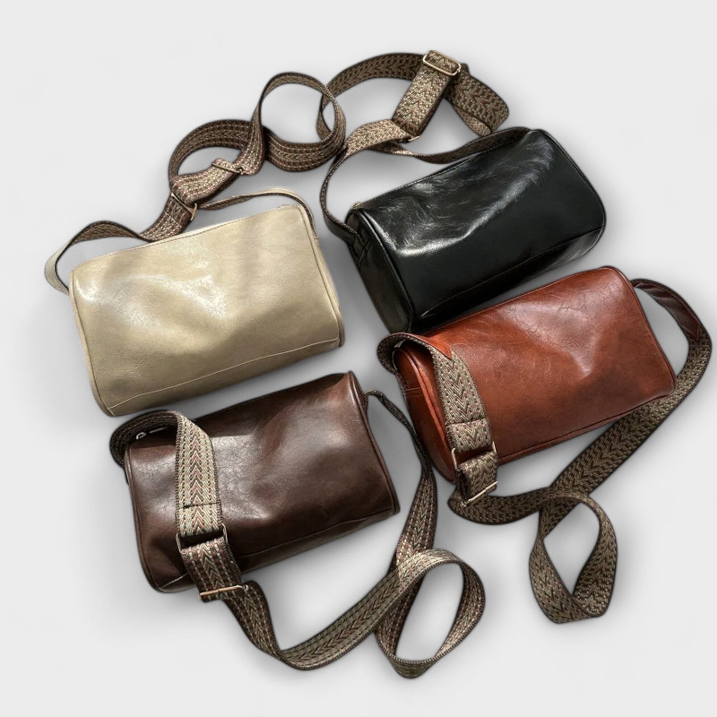 Gianna | The Timeless Legacy Crossbody