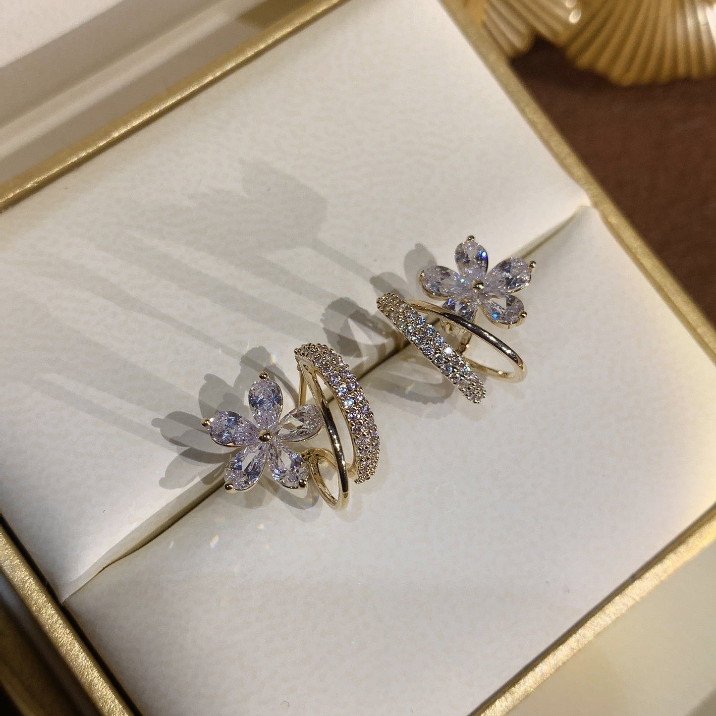 Florelle | Sparkle-Accent Floral Drop Earrings
