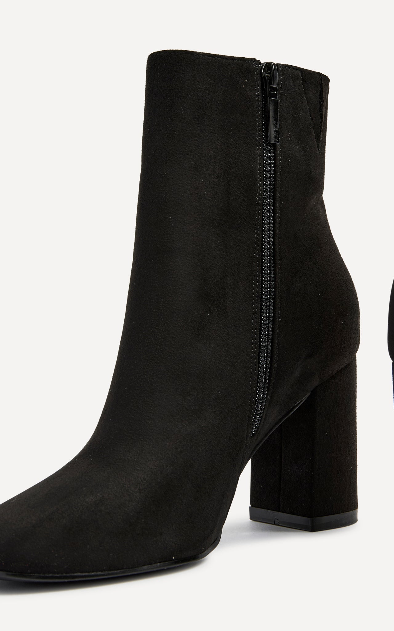 Selene | The Suede Statement