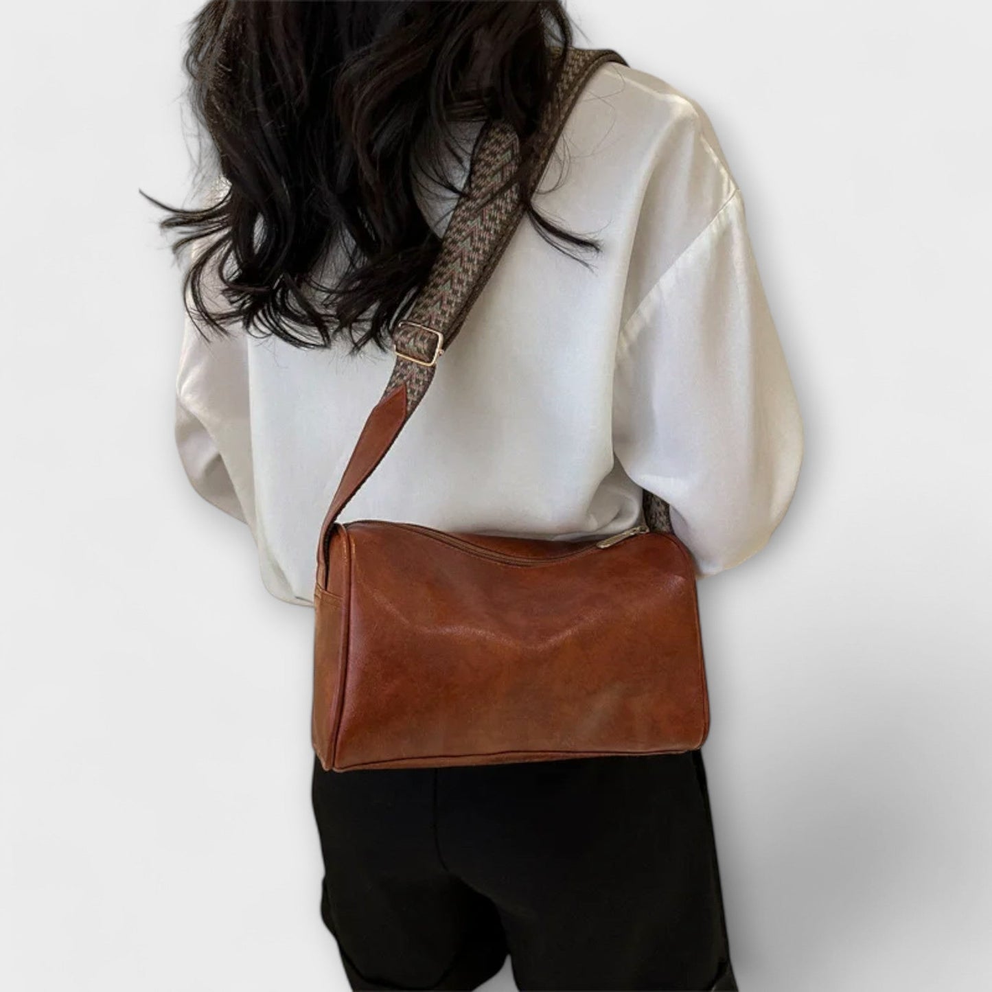 Gianna | The Timeless Legacy Crossbody