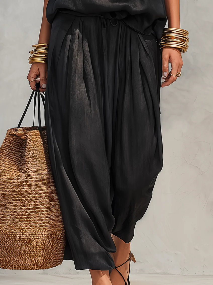 Nura – "Fluid Silhouette" Matching Set
