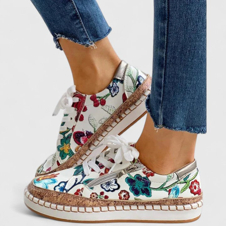 Casa Santorini | Breathable Floral Slip-Ons