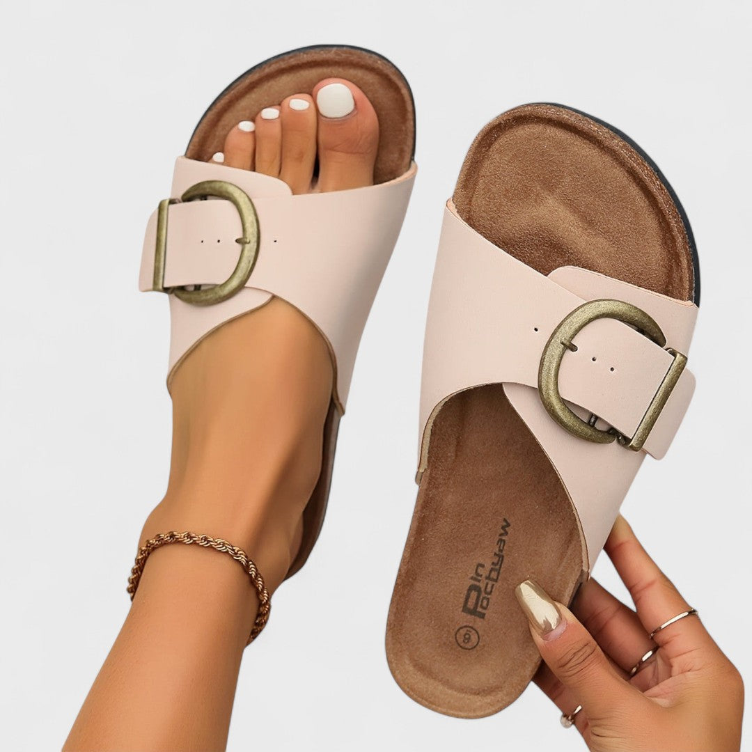 Olivia – The Ultimate Lightweight Summer Slide