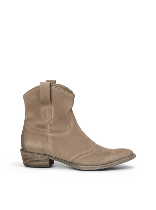 Carlotta | Classic Everyday Booties