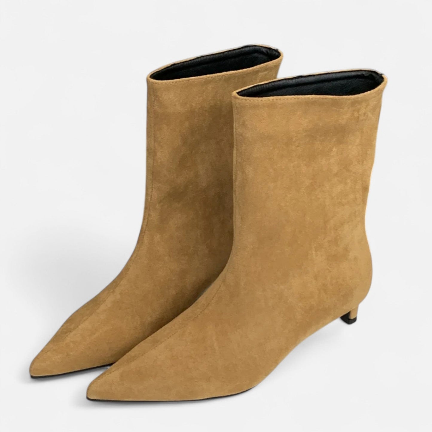 Ancienne Monde | Retro Pointed-Toe Booties