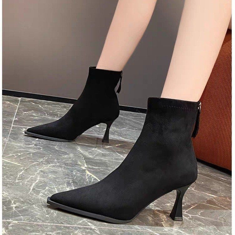 Elara | Sleek Pointed-Toe Booties